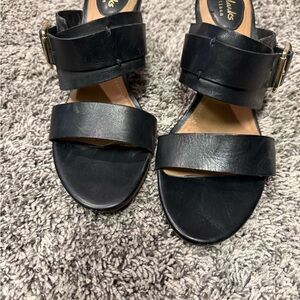 Clarks Women's Black Leather Sandals